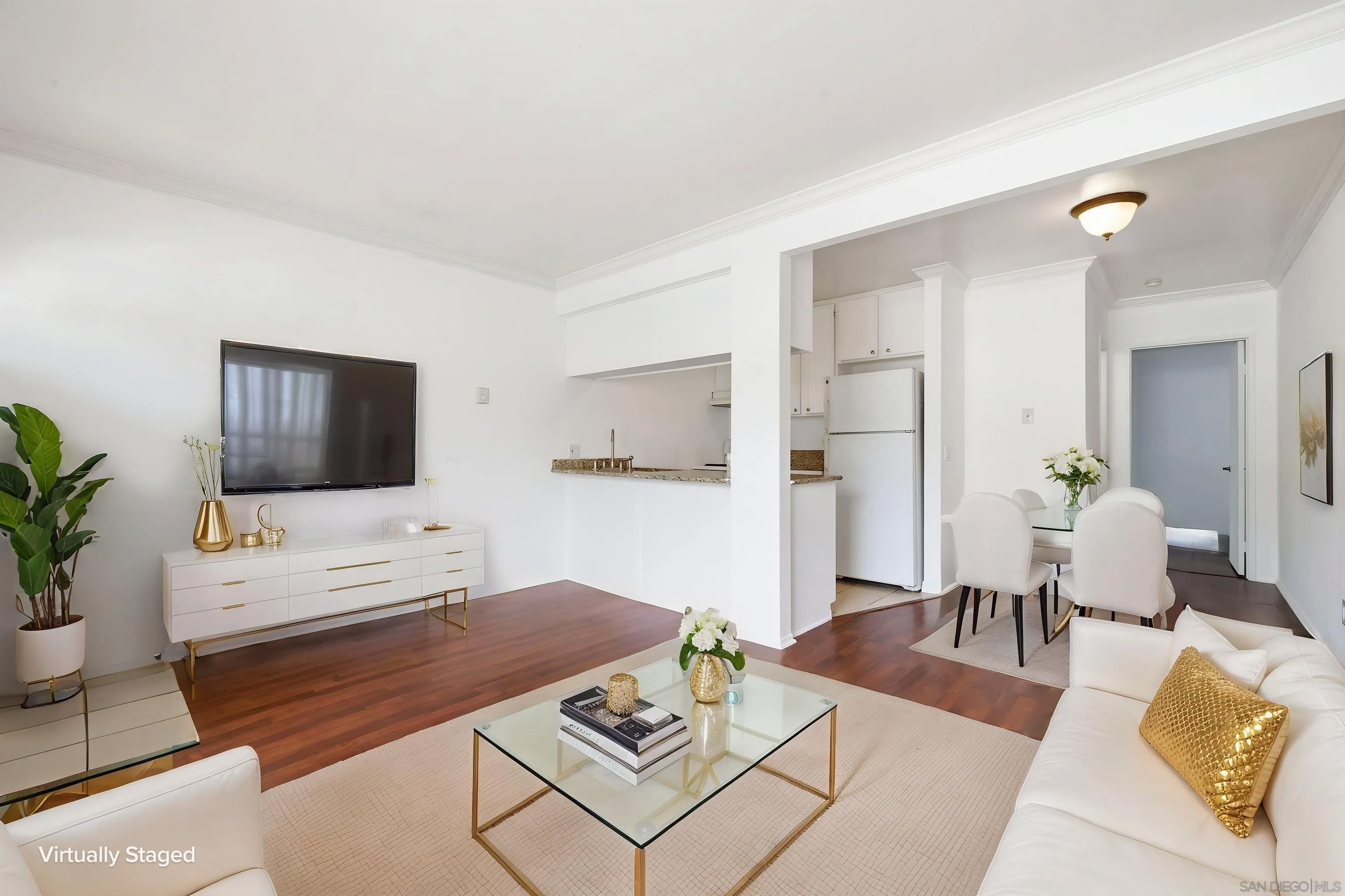 615 Vine Steet 26