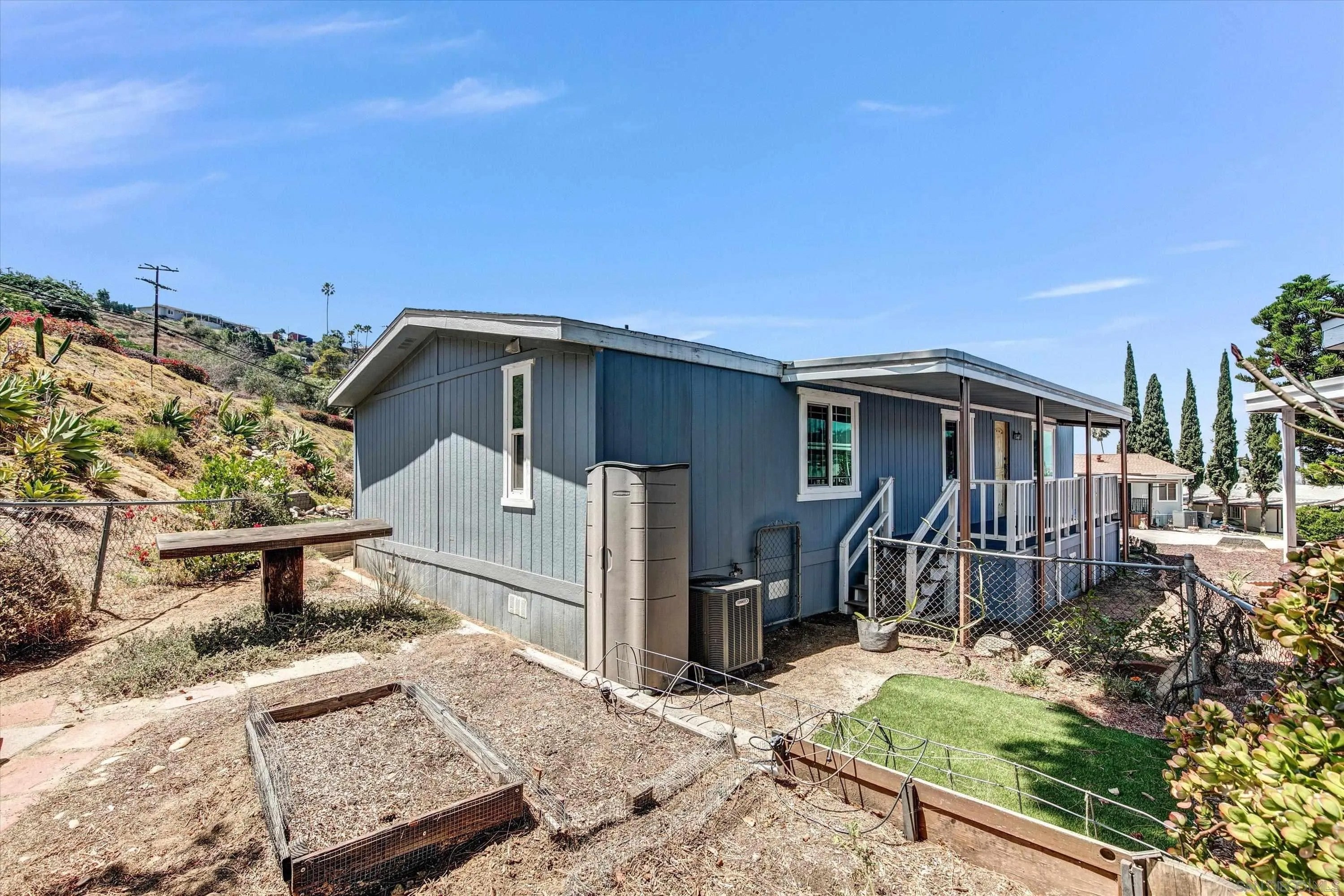 12690 Jackson Hill Dr 25