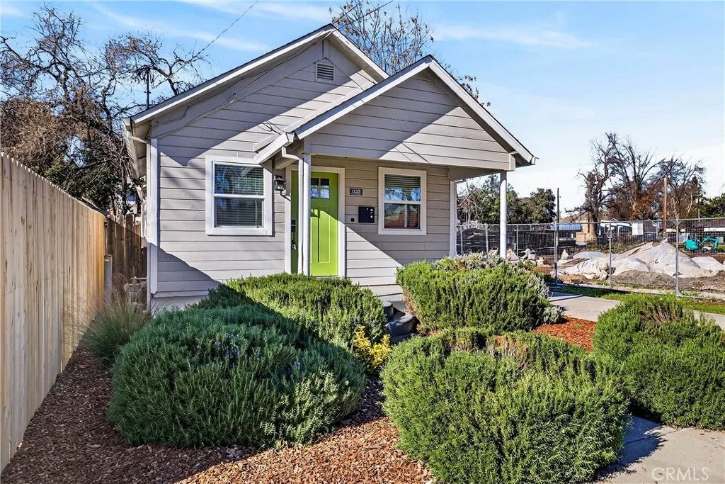1128 W 5th