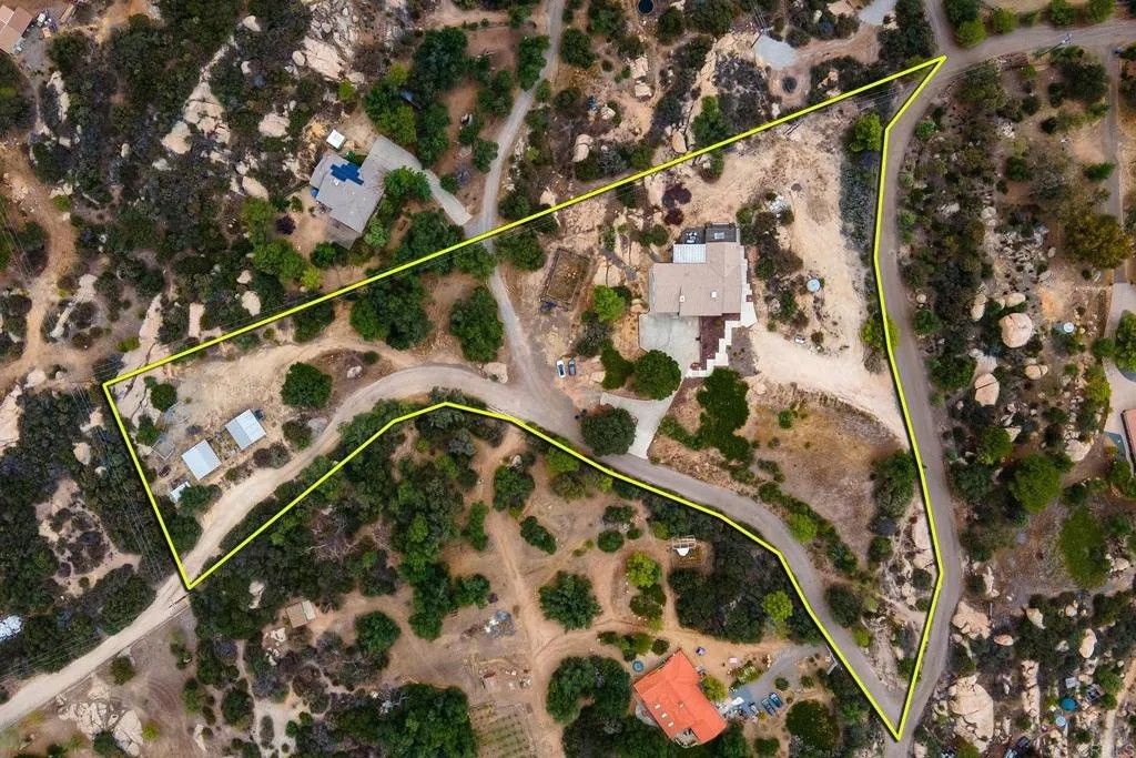 Photo of 21245 Old Oak Rd, Alpine, CA 91901 (MLS # PTP2507167)