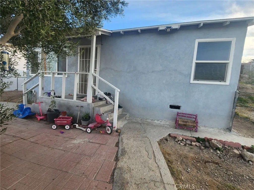 Photo of 336 Pallesi St, Barstow, CA 92311 (MLS # DW25279689)