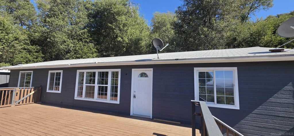 Photo of 7414 Engineers Rd, Julian, CA 92036 (MLS # 260021900)