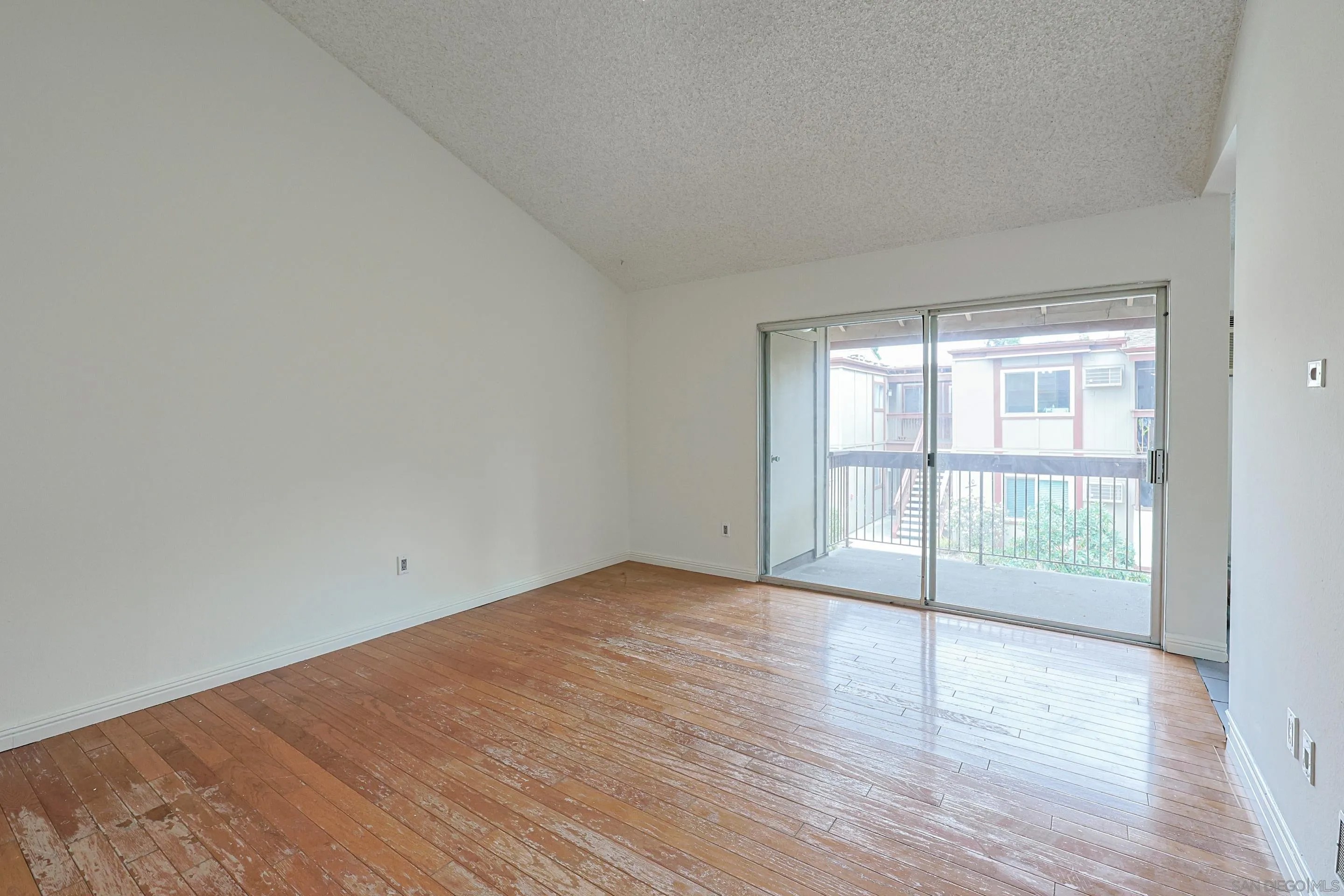 5432 Adobe Falls Rd 12