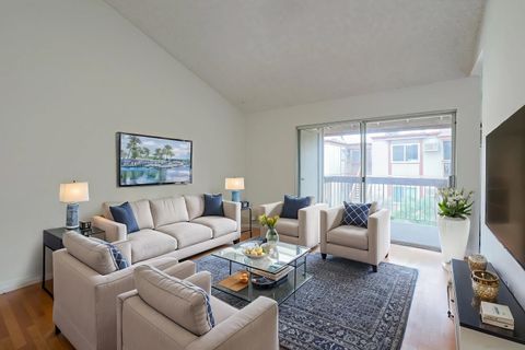 5432 Adobe Falls Rd 12 San Diego CA 92120