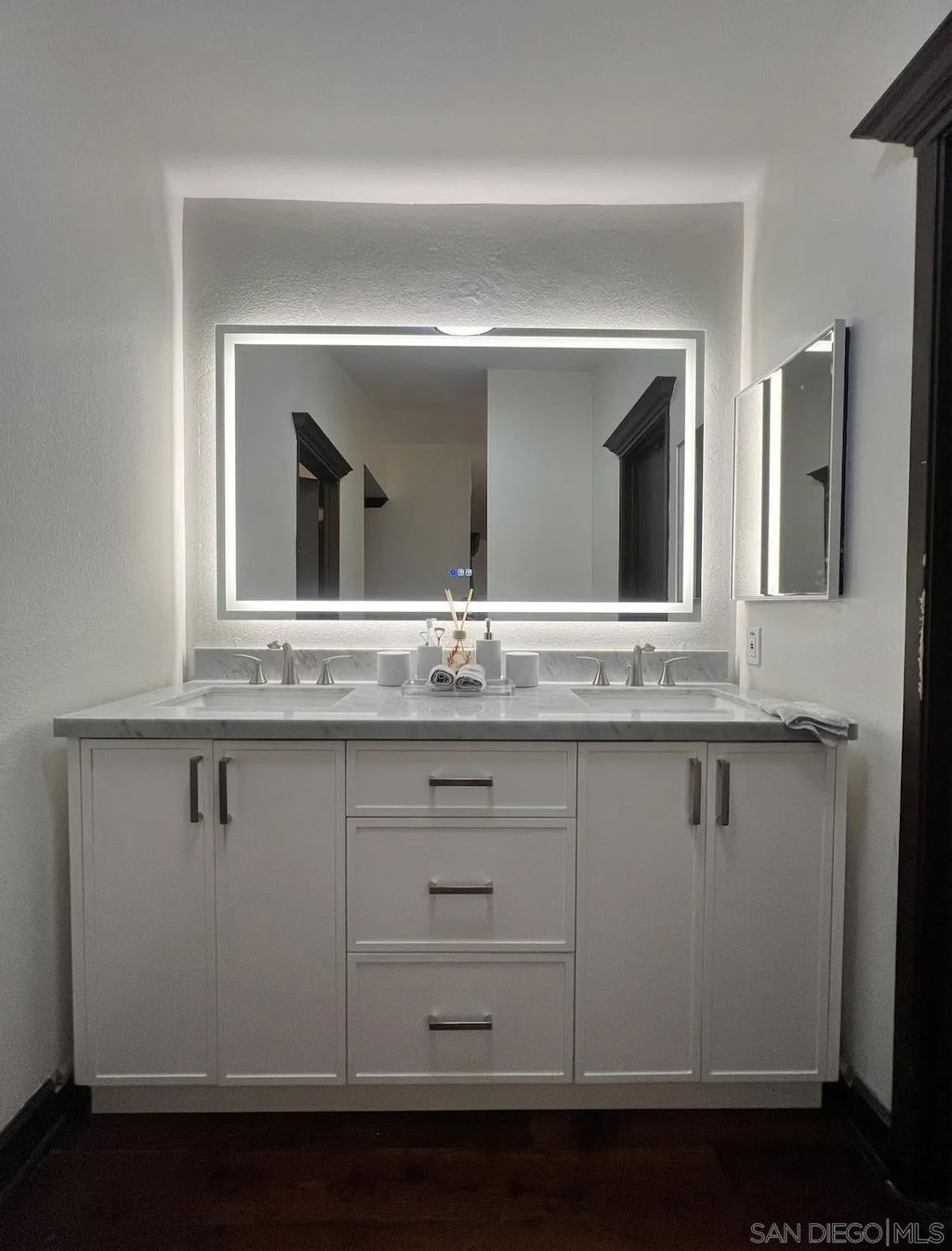 Photo of 1009 Paseo Entrada, Chula Vista, CA 91910 (MLS # 260003793)