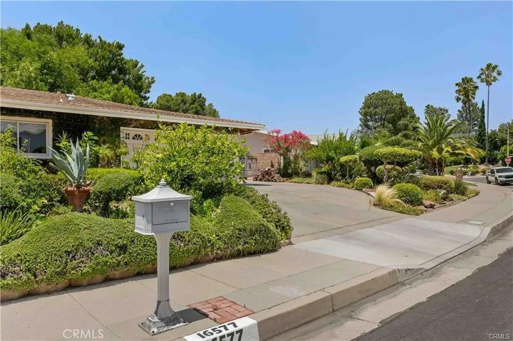 Photo of 16577 Knollwood, Granada Hills, CA 91344 (MLS # BB26054225)