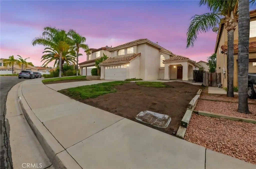 Photo of 40723 Mountain Pride Dr, Murrieta, CA 92562 (MLS # SW25241461)