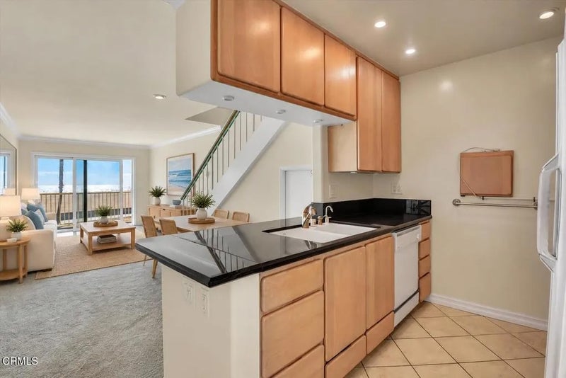 202 E Surfside Drive