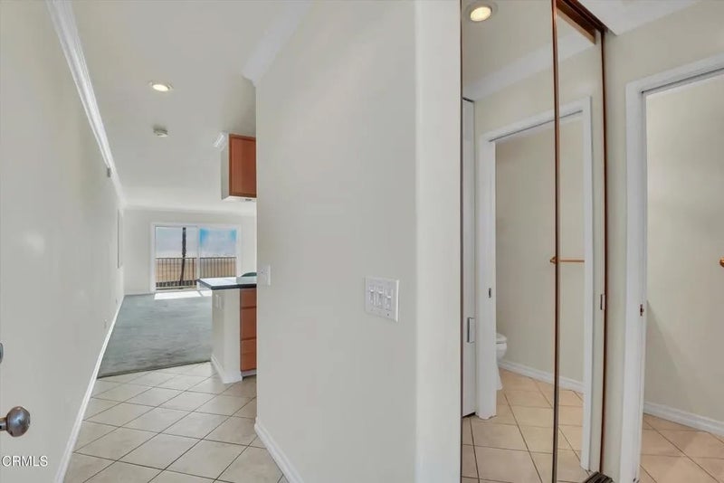202 E Surfside Drive