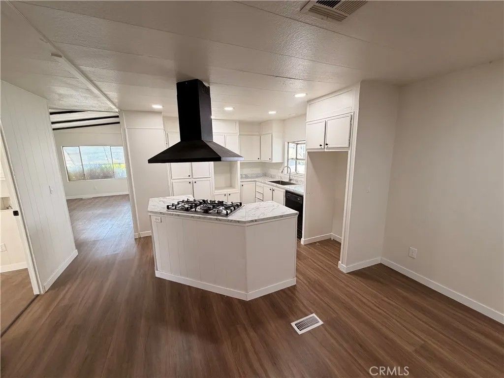 Photo of 20683 Waalew Rd #B163, Apple Valley, CA 92307 (MLS # IV26088257)