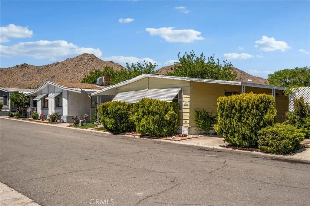 Photo of 20683 Waalew Rd #B163, Apple Valley, CA 92307 (MLS # IV26088257)