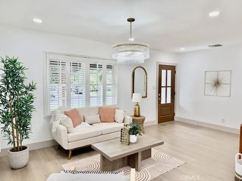 Tiny photo for 5423 E Walkerton St, Long Beach, CA 90808 (MLS # OC25239007)
