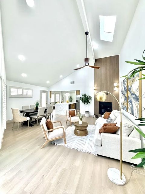 Tiny photo for 5423 E Walkerton St, Long Beach, CA 90808 (MLS # OC25239007)