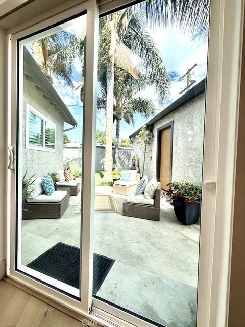 Tiny photo for 5423 E Walkerton St, Long Beach, CA 90808 (MLS # OC25239007)