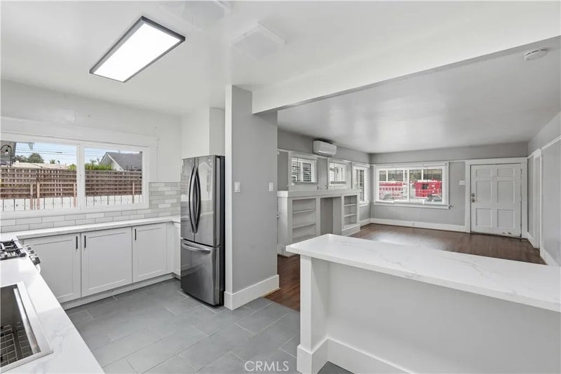 236 Redondo
