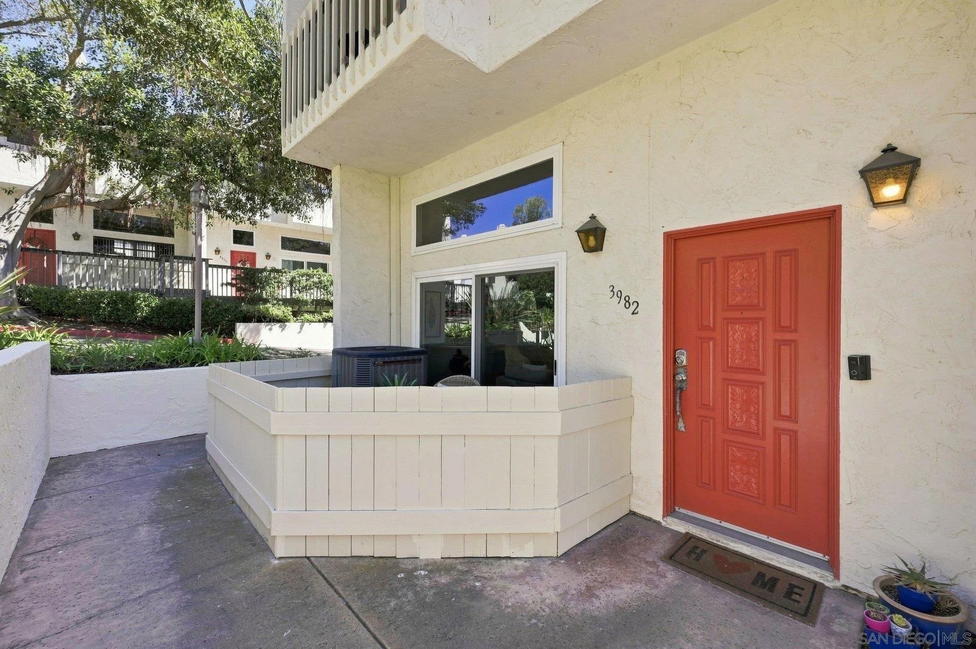 3982 La Jolla Village Dr
