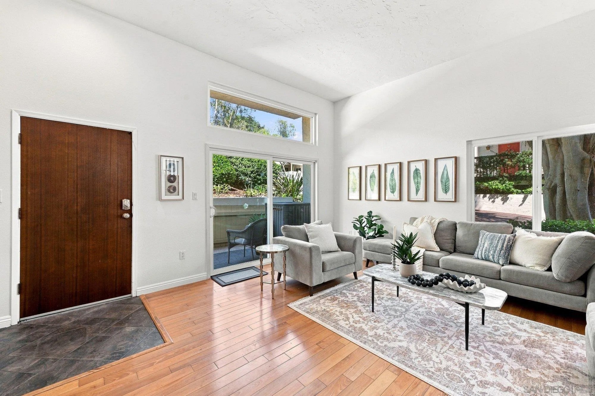 3982 La Jolla Village Dr