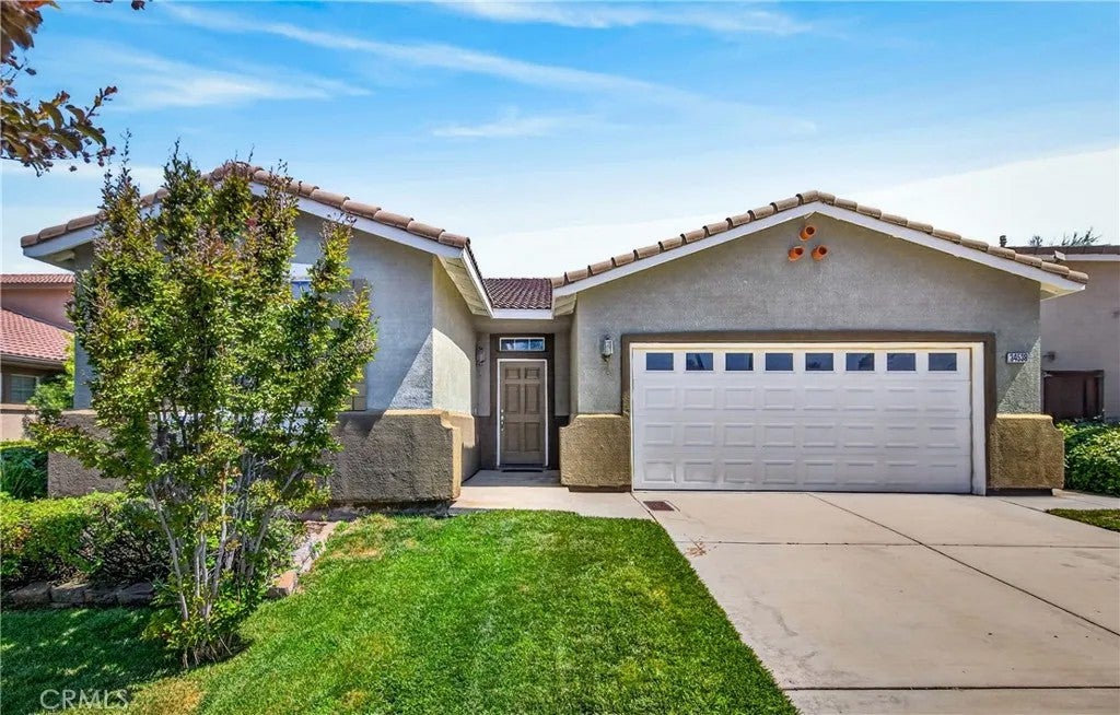 34538 Yale Drive