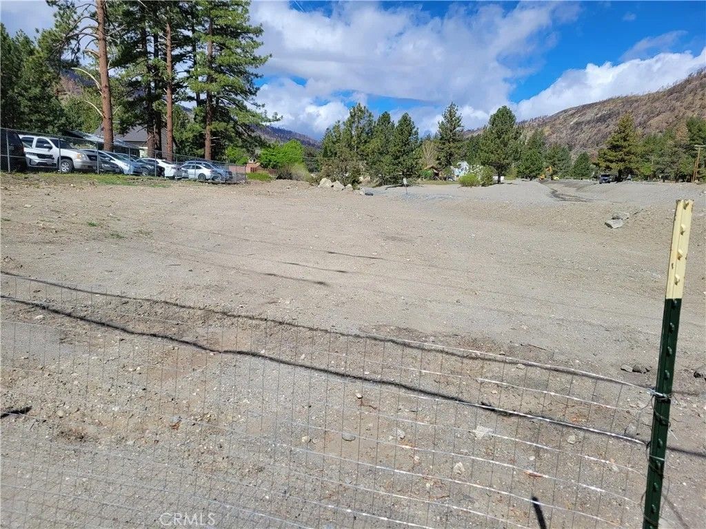 Photo of 0 Spruce, Wrightwood, CA 92397 (MLS # HD26077495)