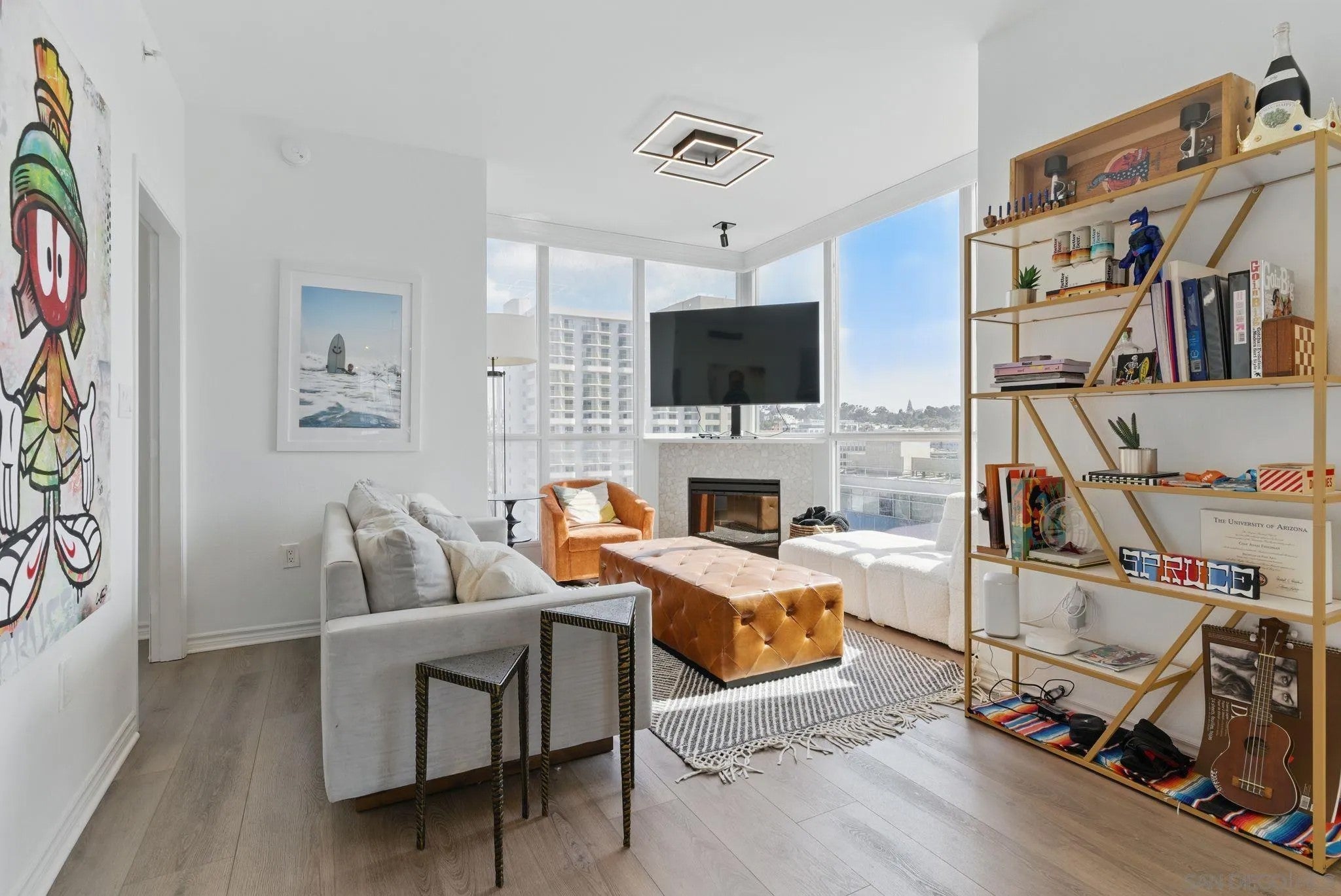 300 W Beech St 1408
