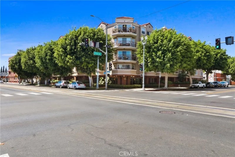 801 Pine Ave. #310