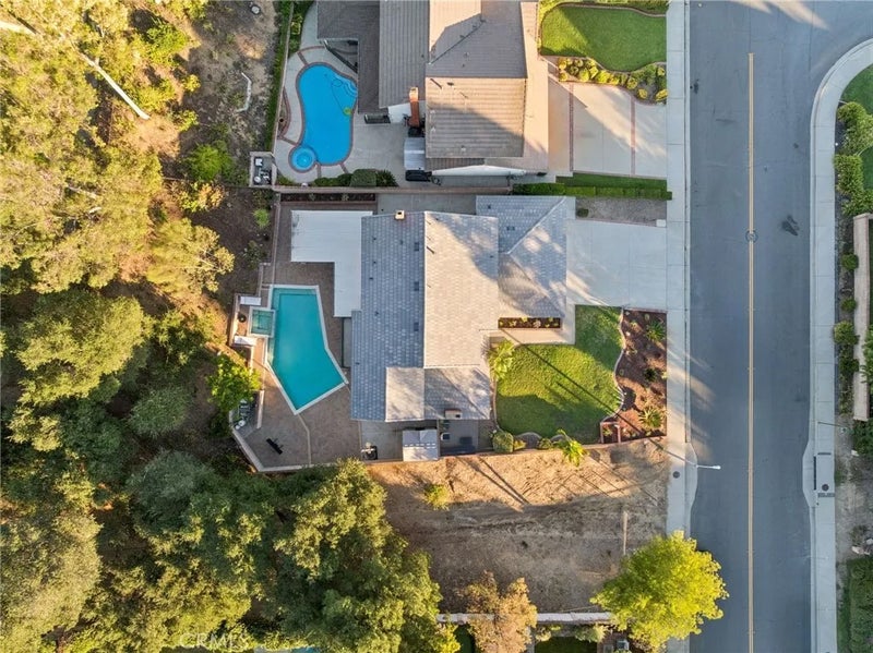 6792 Country Club Drive