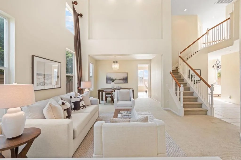 6181 Sunset Crest Way