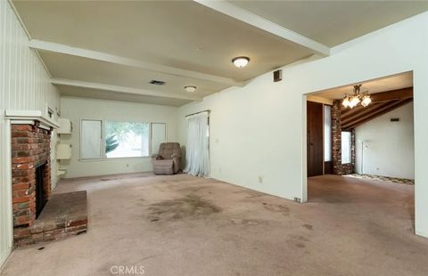 Tiny photo for 700 S Mariposa Street, Burbank, CA 91506 (MLS # BB25235182)