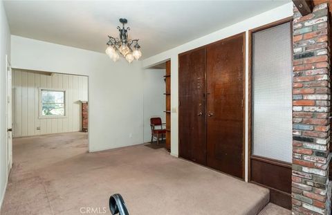 Tiny photo for 700 S Mariposa Street, Burbank, CA 91506 (MLS # BB25235182)