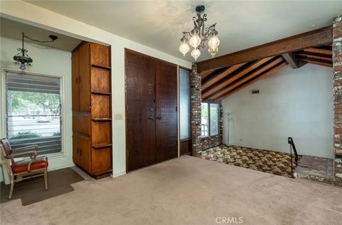 Tiny photo for 700 S Mariposa Street, Burbank, CA 91506 (MLS # BB25235182)