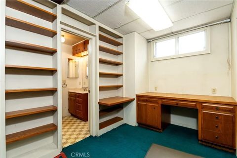 Tiny photo for 700 S Mariposa Street, Burbank, CA 91506 (MLS # BB25235182)