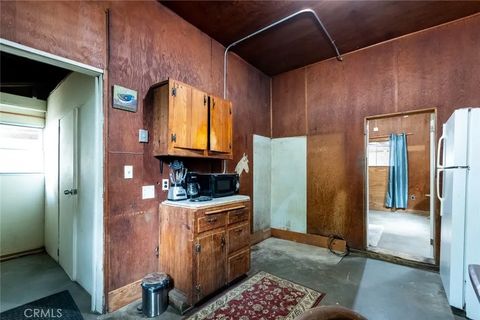 Tiny photo for 700 S Mariposa Street, Burbank, CA 91506 (MLS # BB25235182)