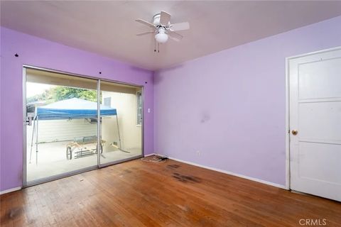 Tiny photo for 700 S Mariposa Street, Burbank, CA 91506 (MLS # BB25235182)