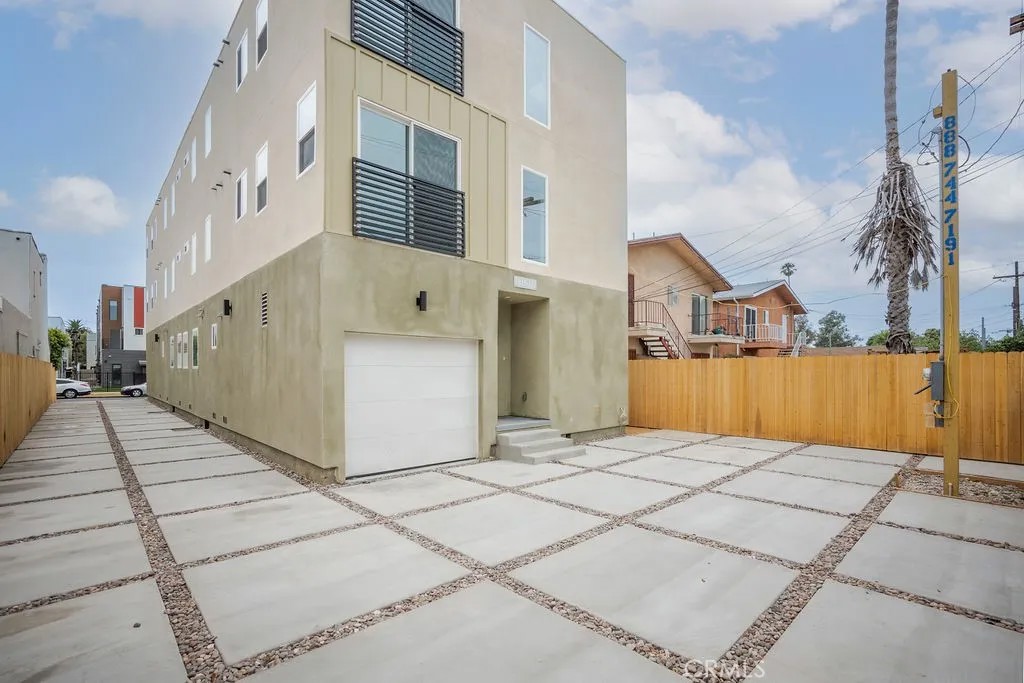 1815 W 36th Street