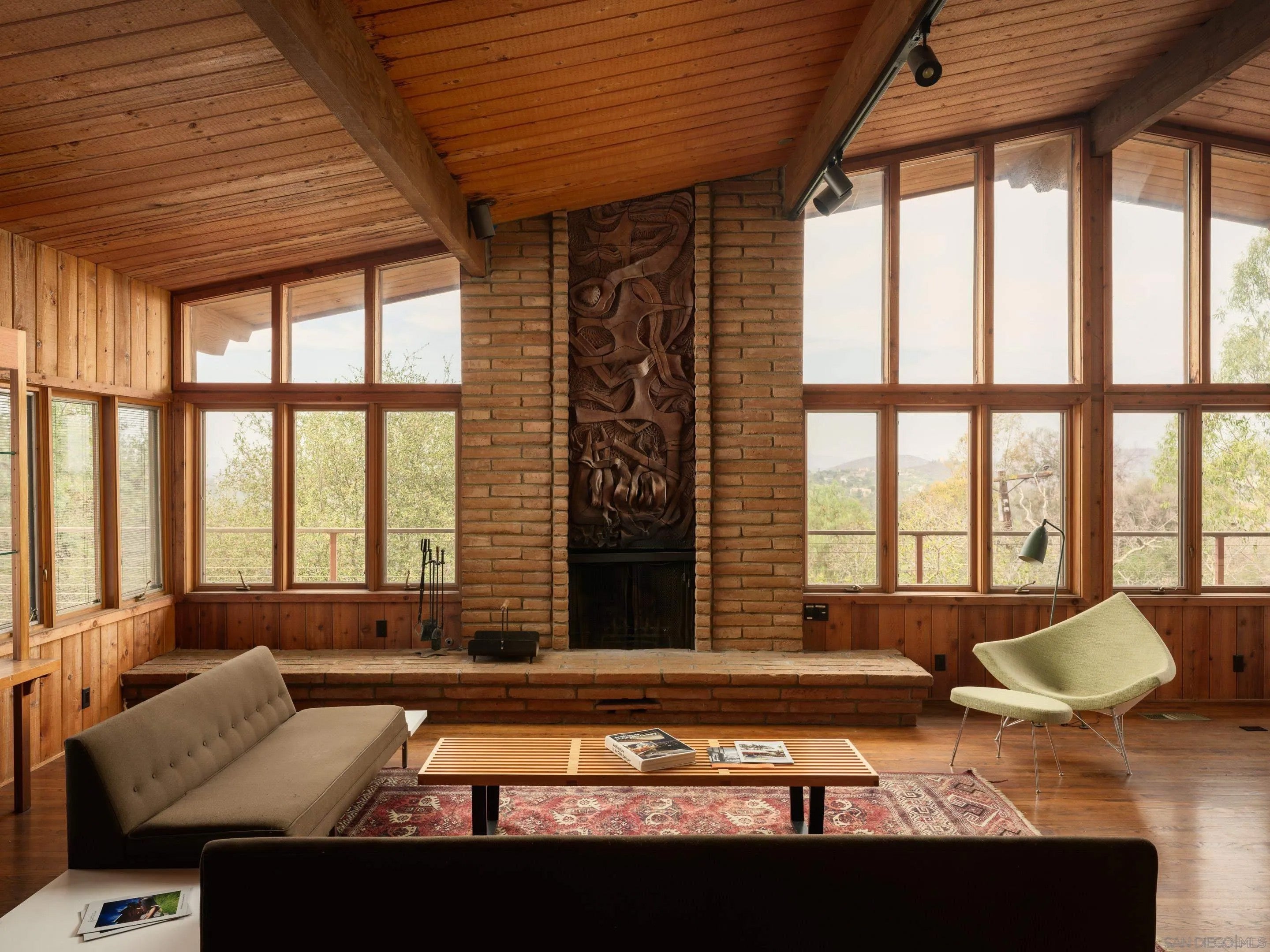 16208 Orchard Bend