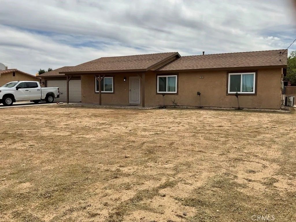 Photo of 17965 Live Oak Street, Hesperia, CA 92345 (MLS # HD26069969)