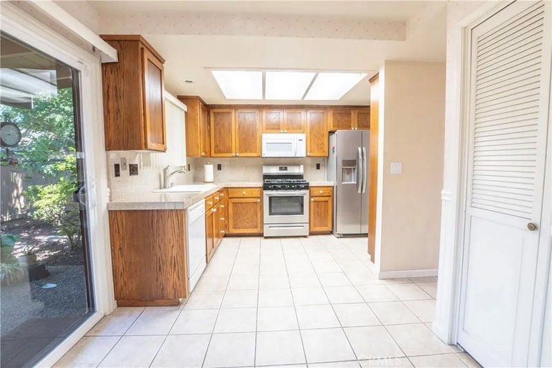 2665 Waverly Court