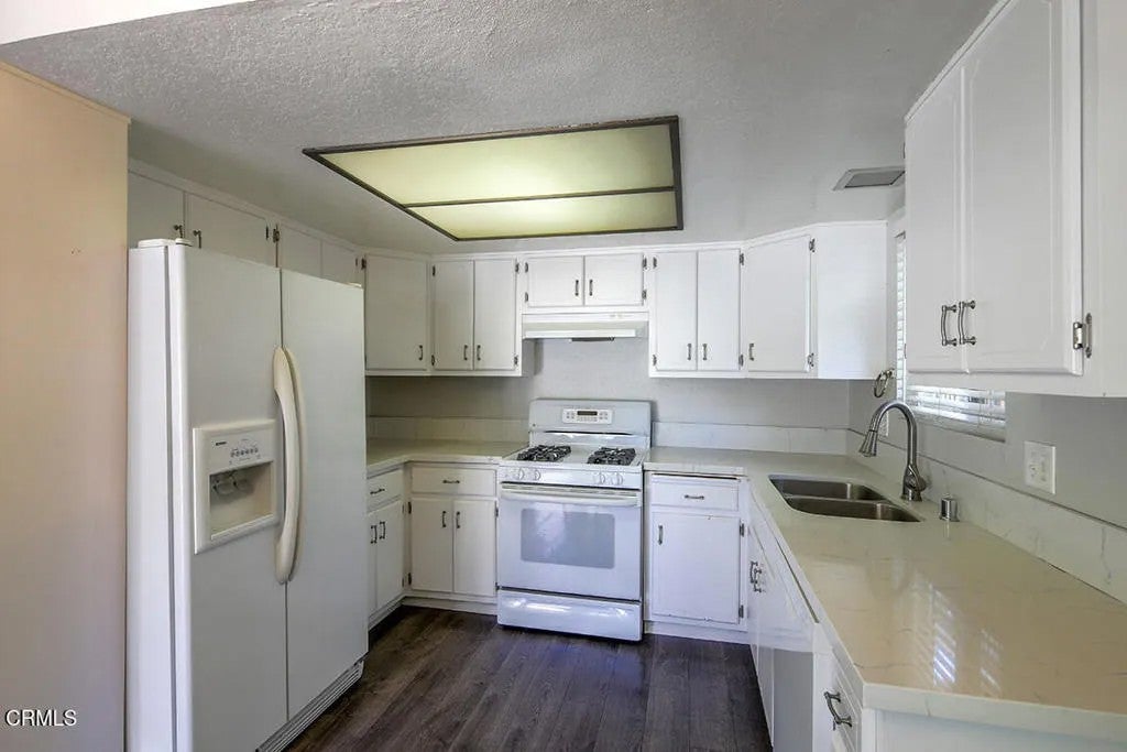 86 S Sierra Madre Boulevard 2