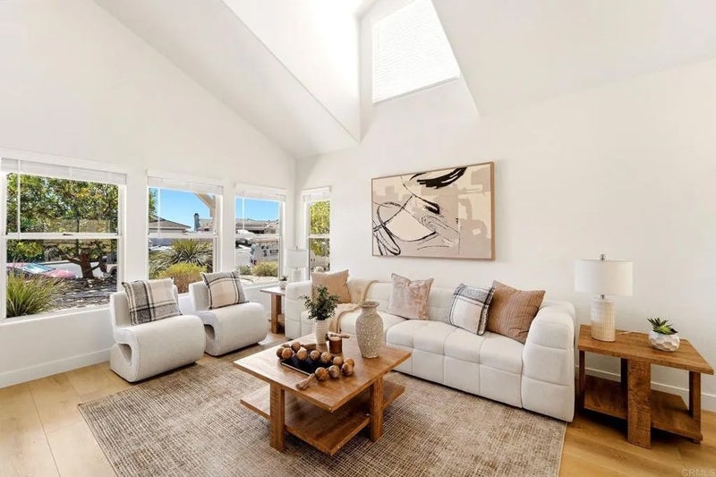 3434 Ashwood Court