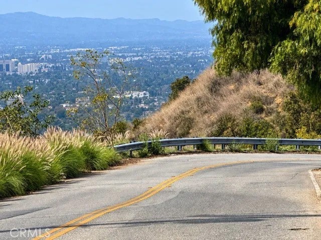 12937 Mulholland