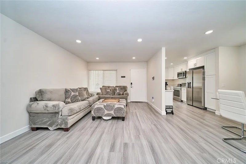 2346 Coventry Cir., #18