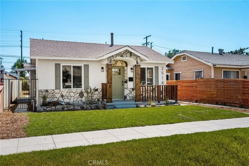 2514 Exposition Place