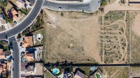 Photo of 0 Estero, Victorville, CA 92392 (MLS # CV25279840)