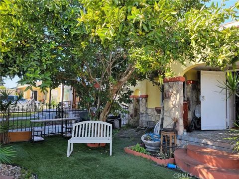Tiny photo for 429 E 92nd St, Los Angeles, CA 90003 (MLS # DW25245866)