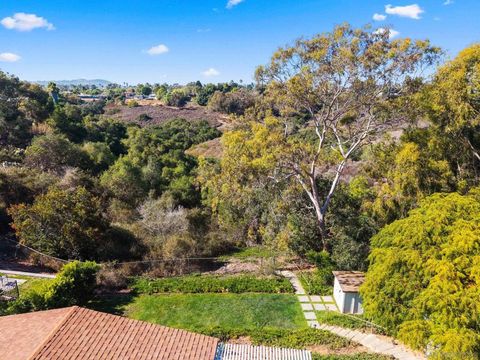 Tiny photo for 4472 Mount Lindsey Ave, San Diego, CA 92117 (MLS # 250042442)