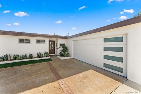 Tiny photo for 4472 Mount Lindsey Ave, San Diego, CA 92117 (MLS # 250042442)