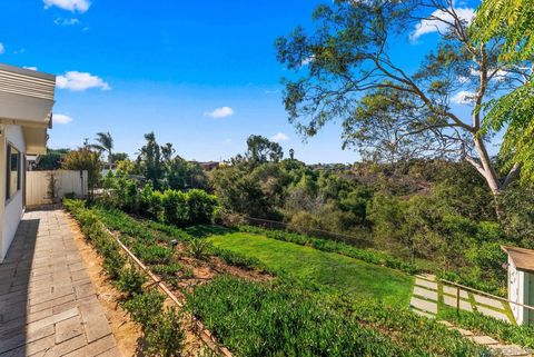 Tiny photo for 4472 Mount Lindsey Ave, San Diego, CA 92117 (MLS # 250042442)