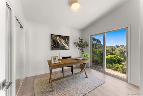 Tiny photo for 4472 Mount Lindsey Ave, San Diego, CA 92117 (MLS # 250042442)