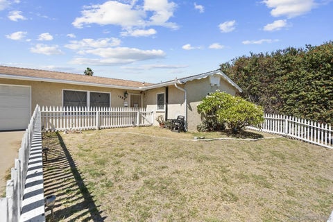 Photo of 1520 Tarleton St, Spring Valley, CA 91977 (MLS # 260021862)