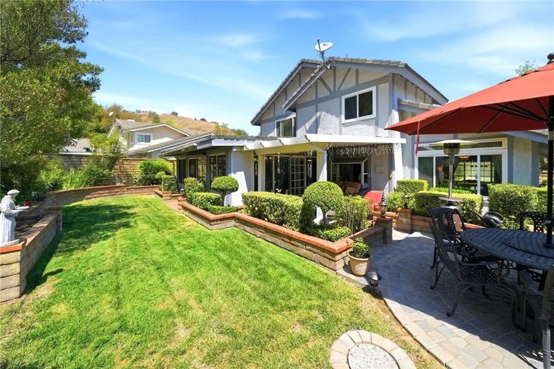 1420 Paseo Marlena